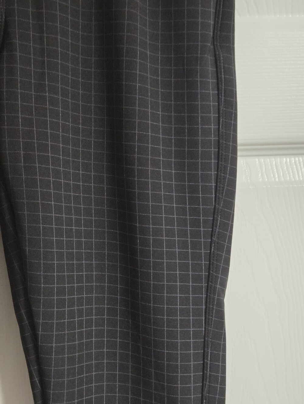 Maze Womens Black/White Windowpane Lined Like Sweats Leggings Size L - Picture 3 of 8